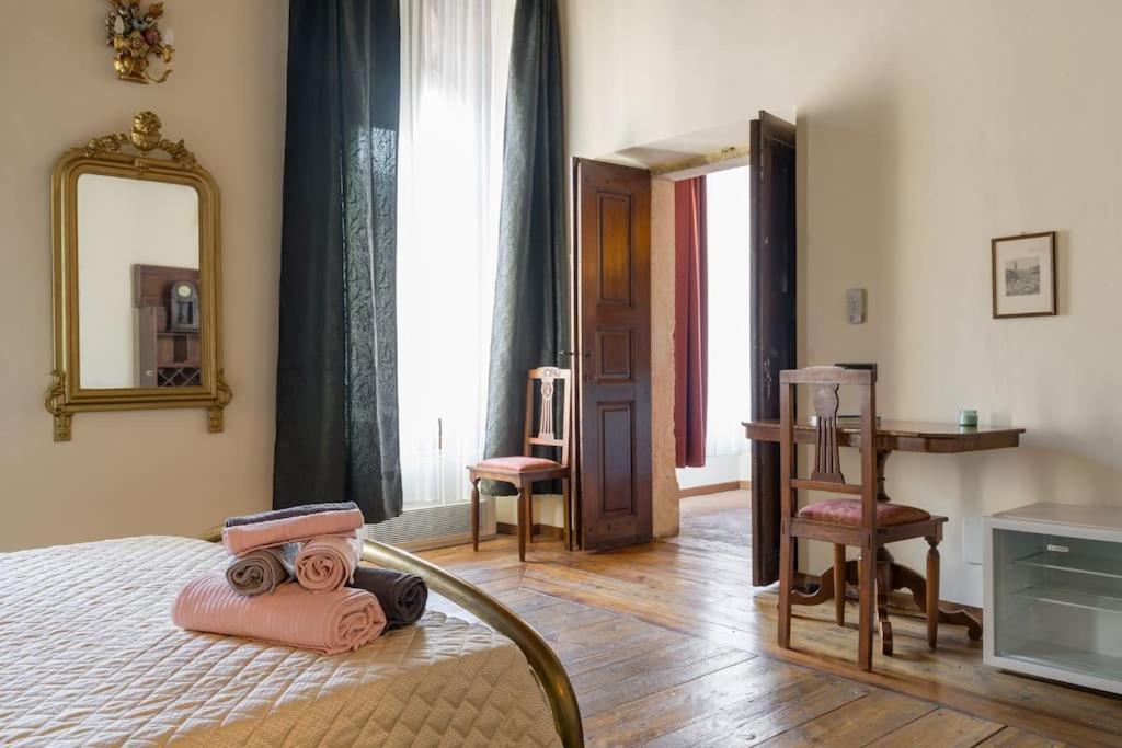 Magnificent 1800 In The Heart Of Verona Exterior foto