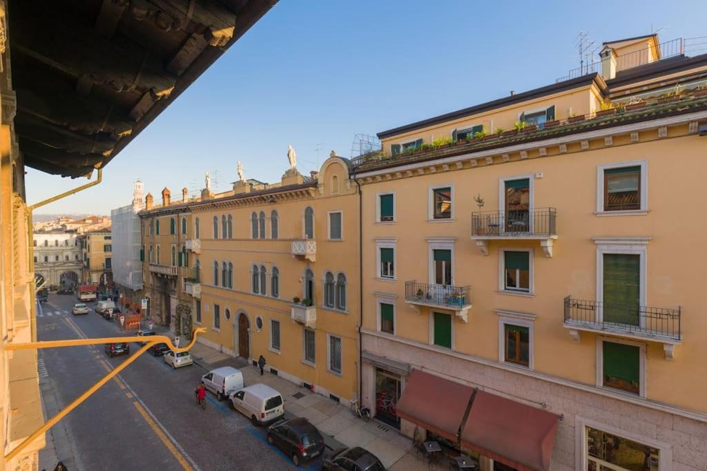 Magnificent 1800 In The Heart Of Verona Exterior foto