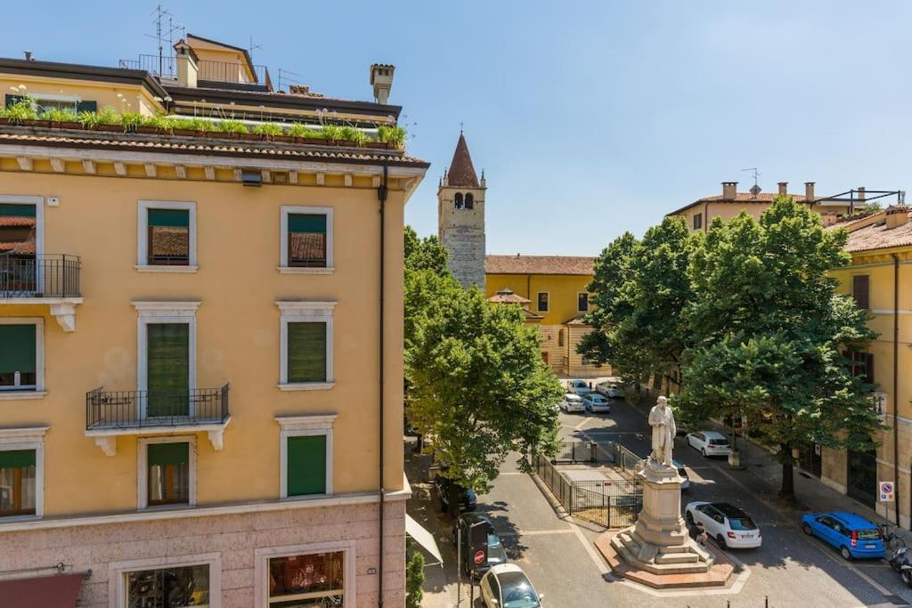 Magnificent 1800 In The Heart Of Verona Exterior foto