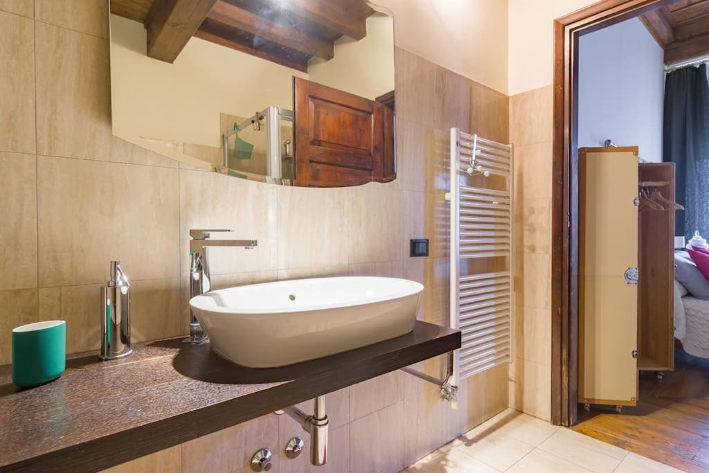 Magnificent 1800 In The Heart Of Verona Exterior foto